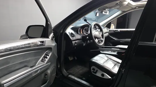 Mercedes-Benz M-Class W164 ML300 CDI 2009 10