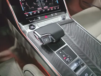Audi A7 (4K) 55 TFSI 2025 9