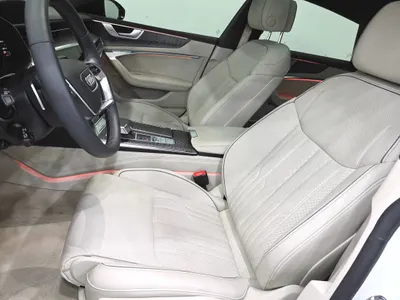 Audi A7 (4K) 55 TFSI 2025 10