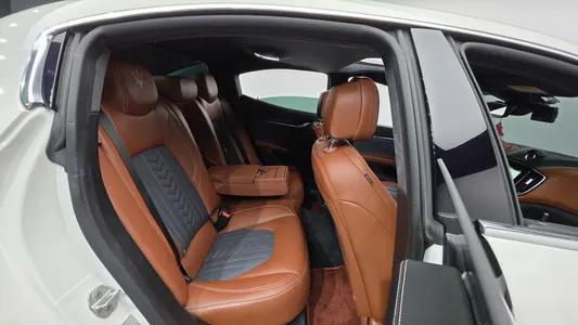Maserati 기블리 3.0 2017 19