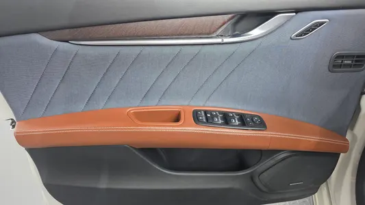 Maserati 기블리 3.0 2017 24