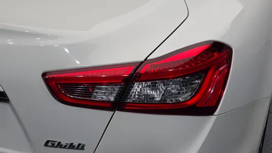 Maserati 기블리 3.0 2017 23