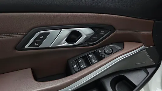 BMW 3 Series (G20) 330i M 2019 29