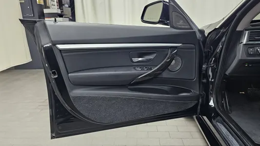 BMW 3 Series GT (F34) GT 320d 2020 24