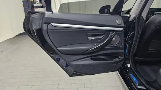 BMW 3 Series GT (F34) GT 320d 2020 25