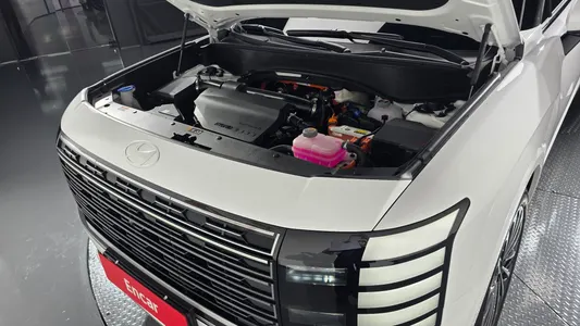 Hyundai (LX3) HEV 2.5T 4WD 7 2026 6