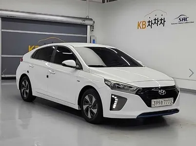 Hyundai 아이오닉 하이브리드 N 2016 4