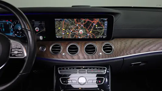Mercedes-Benz E-Class W213 E300 4MATIC 2020 13