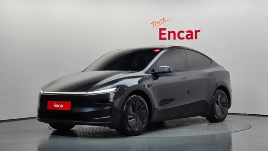 Tesla Y RWD 2025