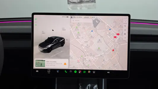 Tesla Y RWD 2025 13