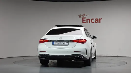 Mercedes-Benz C-Class W206 C200 AMG Line 2026 4