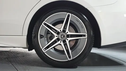 Mercedes-Benz C-Class W206 C200 AMG Line 2026 22
