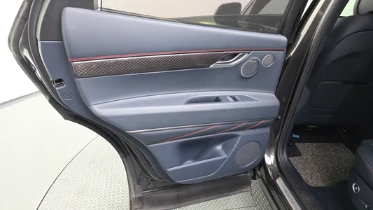Genesis GV80 Coupe 2.5T AWD 2024 25