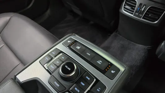 Genesis G80 3.3 GDI AWD 2019 16