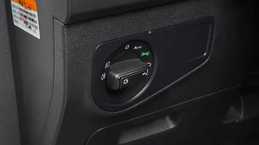 Volkswagen 2 2.0 TDI 2019 15