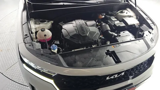 Kia 4 2.2 4WD 2022 6