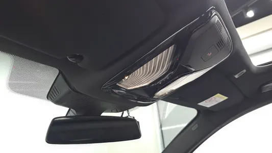 BMW 5 Series (G30) 530e M 2021 17