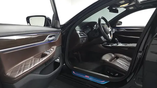 BMW 7 Series (G11) 740Li xDrive 2020 9