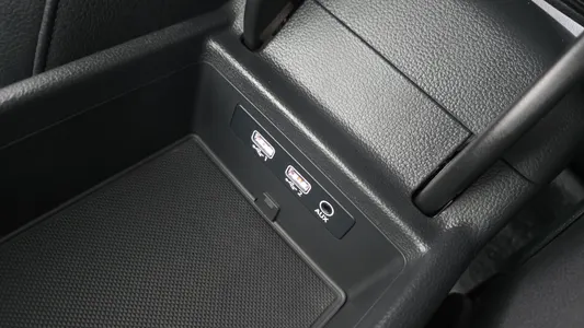 Audi A4 (B9) 45 TFSI 2016 13