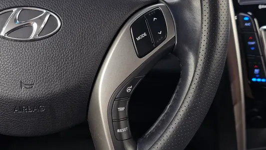 Hyundai i30() 1.6 VGT PYL 2013 15