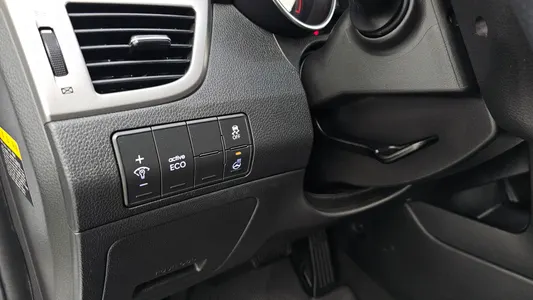 Hyundai i30() 1.6 VGT PYL 2013 16