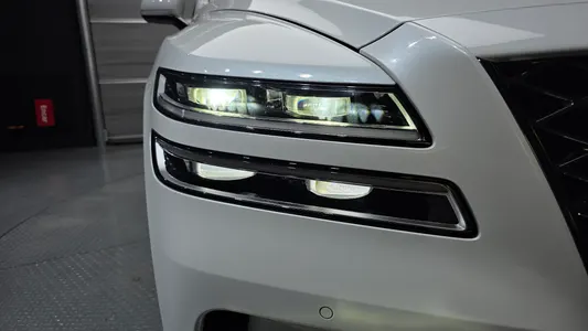 Genesis GV80 2.5T AWD 2023 22