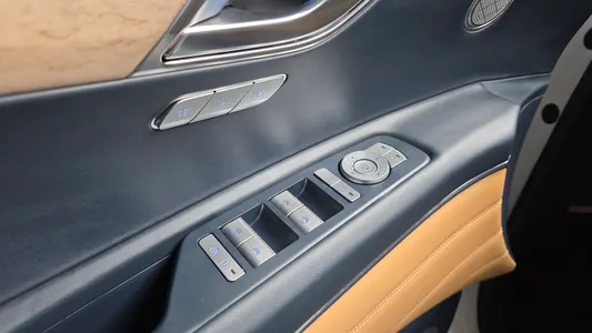 Genesis GV80 2.5T AWD 2023 28