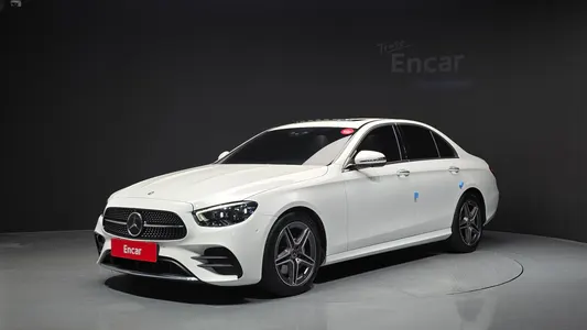 Mercedes-Benz E-Class W213 E250 AMG Line 2022