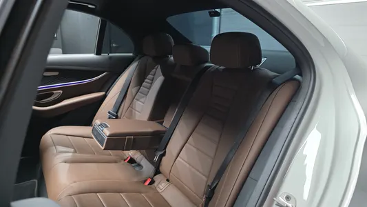 Mercedes-Benz E-Class W213 E250 AMG Line 2022 12