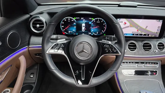 Mercedes-Benz E-Class W213 E250 AMG Line 2022 14