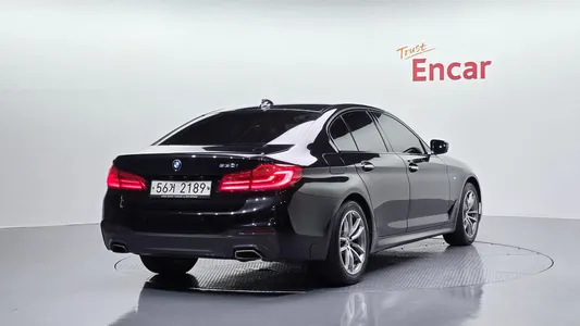 BMW 5 Series (G30) 530i M 2017