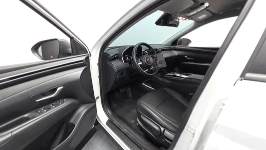 Hyundai (NX4) 2.0 2WD 2022 10