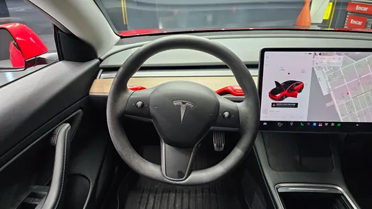 Tesla 3 AWD 2021 13