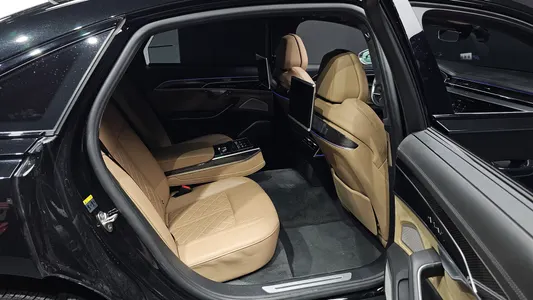 Audi S8 (D5) 4.0 TFSI LWB 2020 11