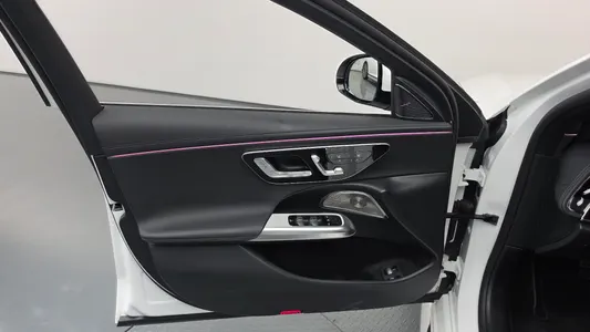 Mercedes-Benz E-Class W214 AMG E53e 4MATIC+ 2026 23