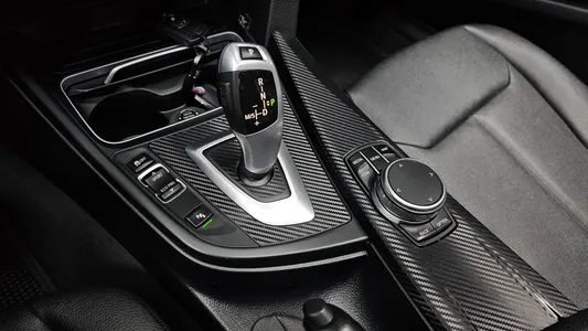 BMW 3 Series GT (F34) GT 320d 2018 9