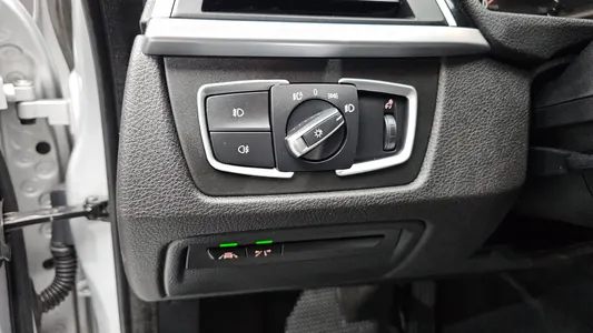 BMW 3 Series GT (F34) GT 320d 2018 17