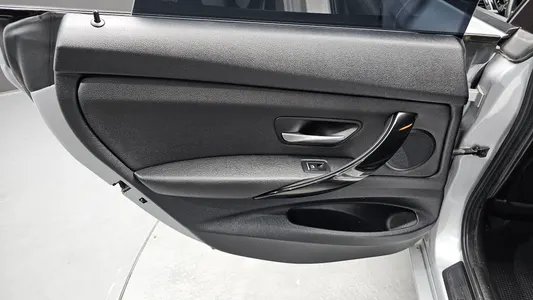 BMW 3 Series GT (F34) GT 320d 2018 25