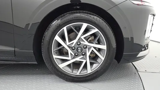 Hyundai (GN7) 2.5 2WD 2024 22