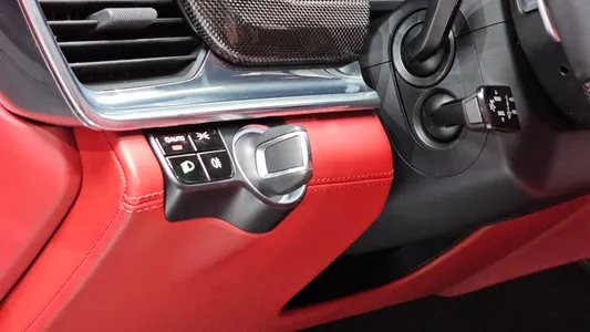 Porsche (971) 3.0 AWD 2020 13