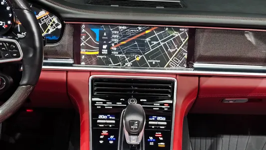 Porsche (971) 3.0 AWD 2020 14