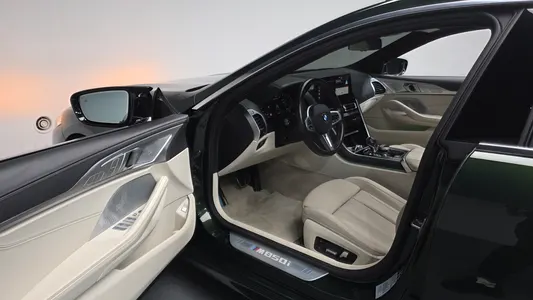 BMW 8 Series (G15) M850i xDrive 2022 9
