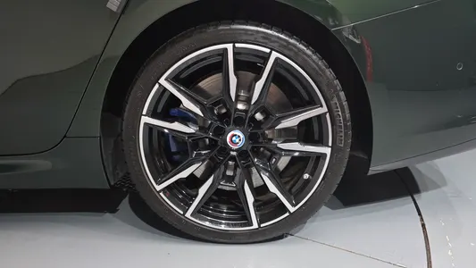 BMW 8 Series (G15) M850i xDrive 2022 21