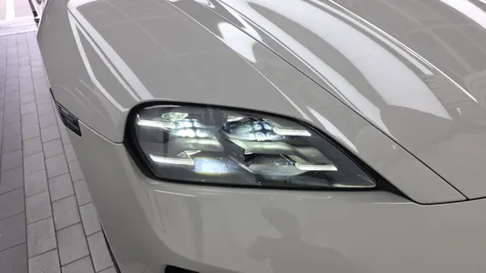 Porsche 타이칸 2024 22