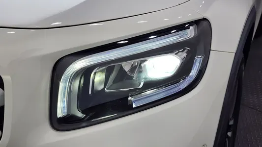 Mercedes-Benz GLB-Class X247 GLB200 d 2021 22