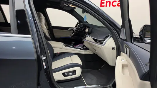 BMW X7 (G07) M50i 6 2022 26