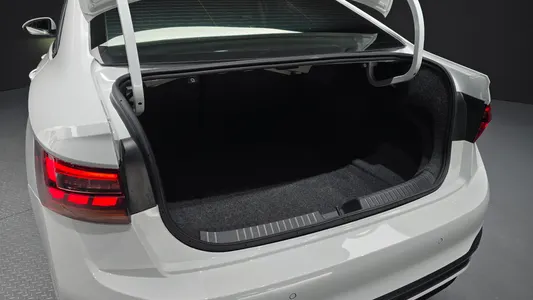 Volkswagen 7 1.5 TSI 2024 20