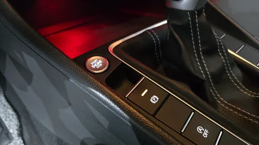 Volkswagen 7 1.5 TSI 2024 30