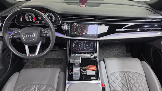 Audi Q8 (4M) 50 TDI 2020 6