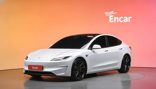 Tesla 3 AWD 2024